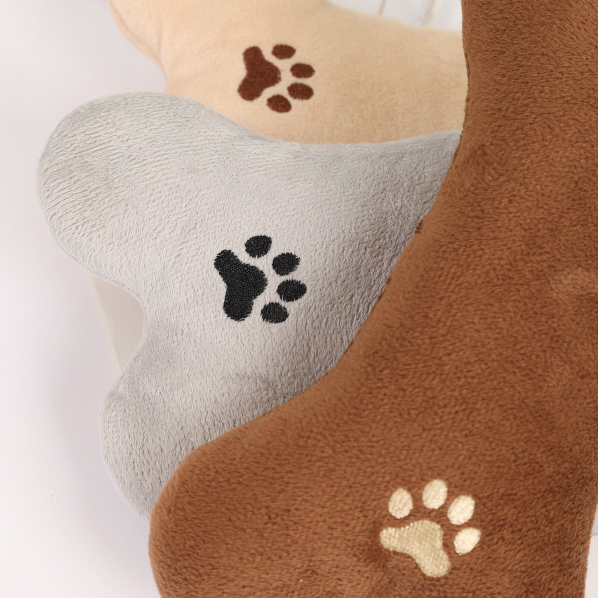 Durable Plush Bone Toy for Cats and Dogs